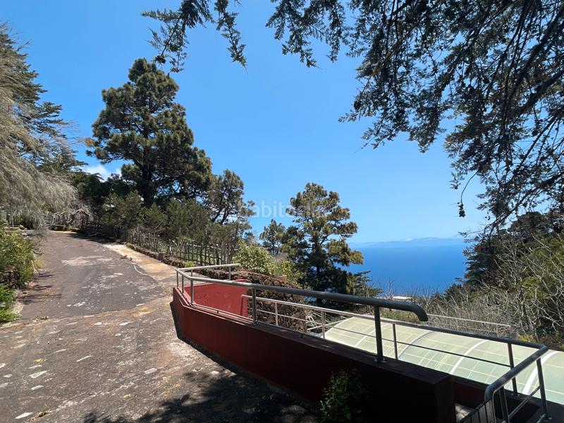 Foto 7be0d5d4-e0a6-432e-815f-ef7da7b67f96. Masía terreno con dos casas en ajares en el hierro - valderde en Valverde