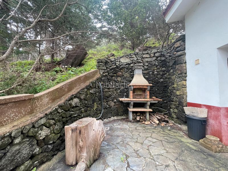 Foto ff1aaa4d-ce51-426e-b9e4-dc7153749d98. Masía terreno con dos casas en ajares en el hierro - valderde en Valverde
