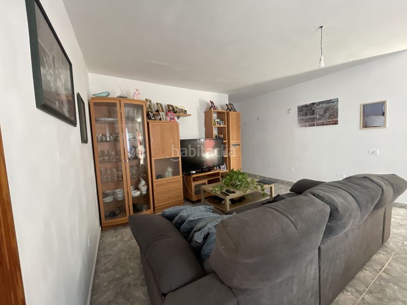 Foto 3aef21cf-0efb-4dd1-8b4b-82ba9a07c8c4. Chalet with parking in Pinar de El Hierro (El)