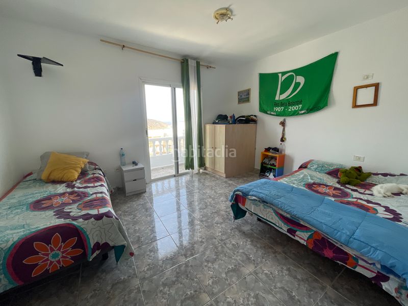 Foto 1bd8925c-f9d4-4ecd-887e-d592d4fc06e6. Chalet en Pinar de El Hierro (El)