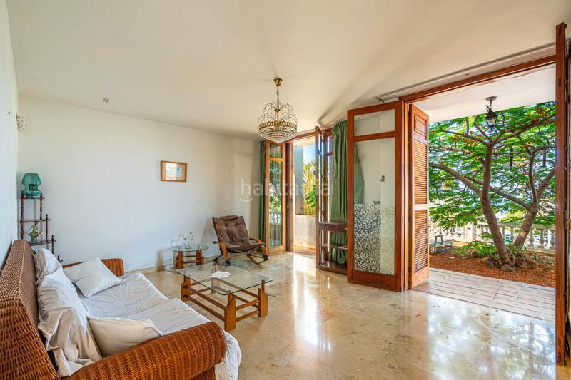 Foto f7efd685-1108-40fa-aa65-1af302f76773. Chalet avec parking dans San Eugenio Alto Adeje