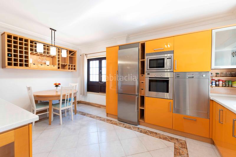 Foto 23f223f0-21f9-4972-bab9-3ed613ea19b0. Chalet con camino parcheggio in Sauzal (El)