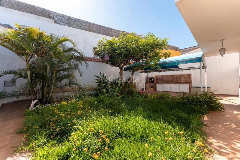 Foto 8523a353-2271-411d-a5cd-8ca985c27f90. Chalet con camino parcheggio in Sauzal (El)