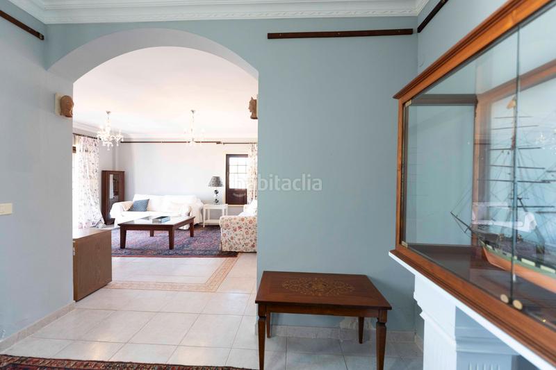 Foto fe1add3e-5599-4055-8cba-8d1bc0825e4b. Chalet con camino parcheggio in Sauzal (El)