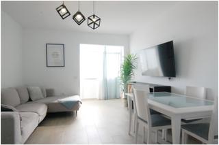 Piso  Avenida el cardonal. Piso reformado