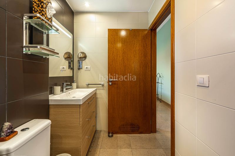 Foto 18c5eb53-af95-4bf7-a56e-29239e286603. Casa aparellada a Montaña - Zamora Realejos (Los)