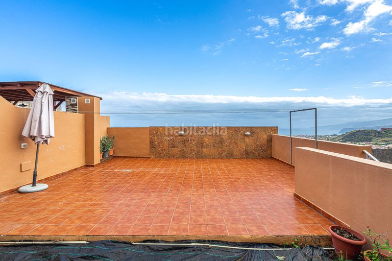 Foto f0fc91ba-b83e-4486-9a8e-2662a4a9f4e3. Casa aparellada a Montaña - Zamora Realejos (Los)