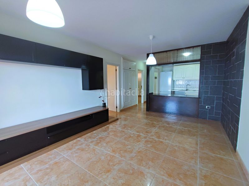 Foto 914bc147-5629-4bd0-8445-3d868023e314. Flat with parking pool in Torviscas Centro y Alto Adeje