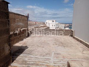 Foto e51fba89-df04-4dac-b13d-0ec22b3e6393. Terreny residencial a Arico