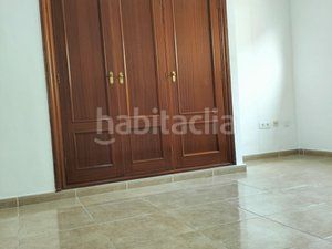 Foto 8676b063-3b87-40e9-9b02-8a14f5e21cba. Location duplex dans Las Rosas Arona