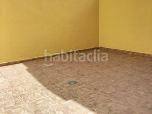 Foto d3feb344-c8f3-44cd-a2b1-5769ebcd92f1. Location duplex dans Las Rosas Arona