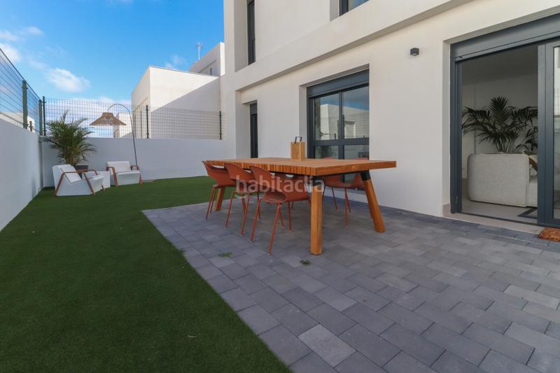 Foto 5621e164-6cda-4ad7-a21d-d2d4ec23bfc6. Semi detached house with parking in Tafira Palmas de Gran Canaria (Las)
