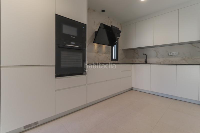 Foto c97fb542-97b1-4ed2-b7f5-e166b1cadb80. Semi detached house with parking in Tafira Palmas de Gran Canaria (Las)