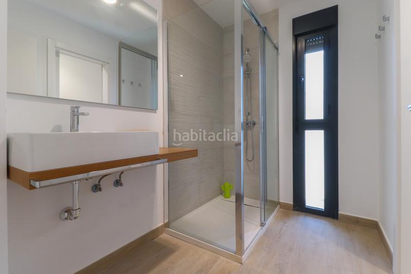 Foto e0140612-6868-48c5-8caa-c048b3b2f138. Semi detached house with parking in Tafira Palmas de Gran Canaria (Las)