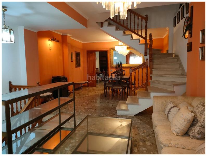 Foto e94d5b50-f702-483d-92d6-2effacfafc8c. Casa amb aparcament a Santa Catalina - Canteras Palmas de Gran Canaria (Las)