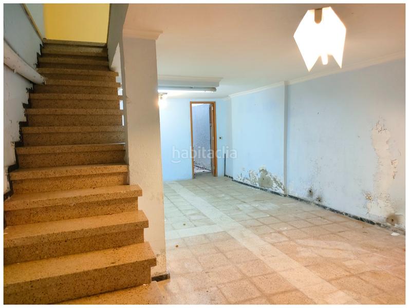 Foto f3f00394-d32c-437e-aedd-106fded6f1b5. Casa amb aparcament a Santa Catalina - Canteras Palmas de Gran Canaria (Las)