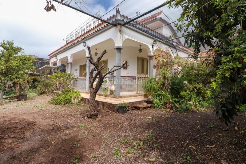 Foto 9fcbc20e-2115-47d0-af05-b471638ae2dc. Casa con parcheggio in Santa Lucía de Tirajana interior Santa Lucía de Tirajana