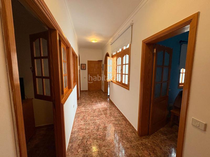 Foto 3b63f328-dbf8-4e32-9e7c-79f99fe1b28c. Casa adosada en Los Giles - Las Majadillas Palmas de Gran Canaria (Las)