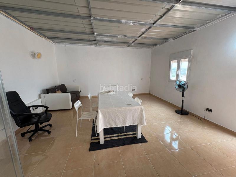 Foto 2e57808b-c00f-410b-b307-49341acdc6b4. Casa adossada amb aparcament a Los Giles - Las Majadillas Palmas de Gran Canaria (Las)