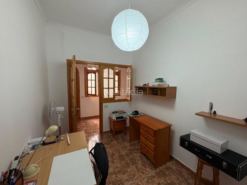 Foto fedd99b4-718c-4899-8ae3-4198adab285e. Casa adossada amb aparcament a Los Giles - Las Majadillas Palmas de Gran Canaria (Las)