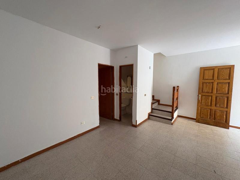 Foto 81090f7f-5efc-4359-8f79-69154cb51ffe. Casa amb aparcament a San Fernando San Bartolomé de Tirajana