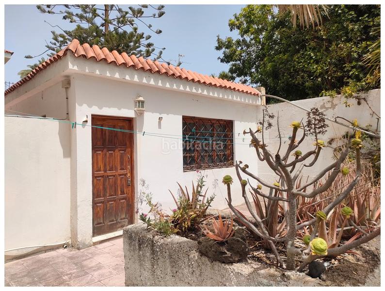 Foto 4c2b8062-f1d4-40f0-90b5-2db85d92cc84. Casa amb aparcament a Tafira Palmas de Gran Canaria (Las)
