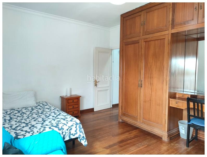 Foto d29f2ba3-e8b6-45ab-b41d-b6c775c3ab15. Casa amb aparcament a Tafira Palmas de Gran Canaria (Las)