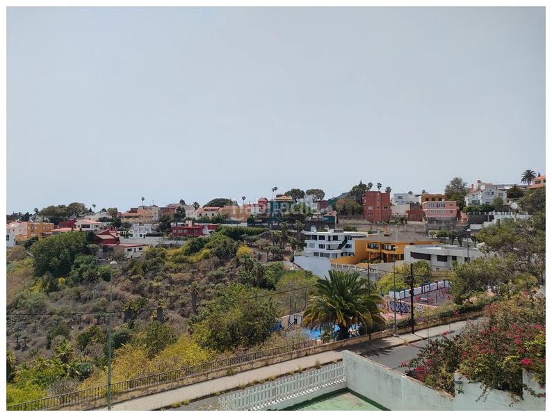 Foto a778db89-83d3-468b-aced-3c229cac1da6. House with parking in Tafira Palmas de Gran Canaria (Las)