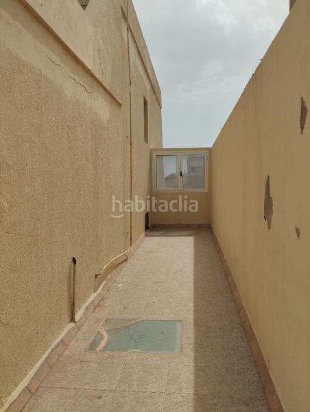Foto 675a7cfc-b4af-400b-b90a-6ad2d174f967. Maison jumelée avec parking dans La Garita - Marpequeña Telde