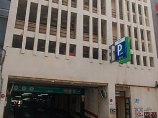 Aparcament cotxe a Arenales - Lugo - Avenida Marítima