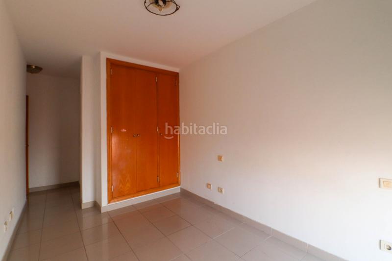 Foto 19a18ca9-eb36-40a8-897d-525d6245b7a5. Flat with parking in Guanarteme Palmas de Gran Canaria (Las)