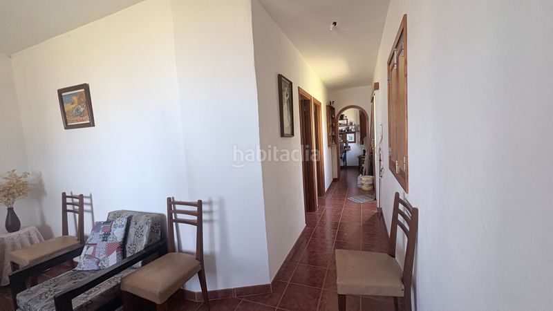 Foto e892dffe-ef2c-401e-9c0e-e5ccc1199037. House with parking in Los Quintana - Piso Firme Gáldar