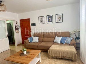 Foto 2f16f0bc-e1e9-4fad-8084-804796dca7df. Pis amb aparcament a Los Portales - Visvique Arucas