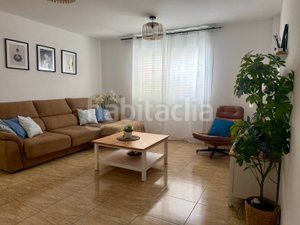 Foto dd051ae4-d007-470a-875d-17ccd0b3b63f. Pis amb aparcament a Los Portales - Visvique Arucas