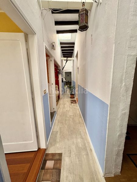 Foto b5a2d8ce-5fe3-47e7-9cb2-bc1f3bfd9d29. Casa aparellada amb aparcament a Moya