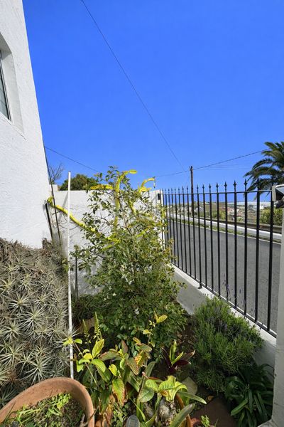Foto ca9d9561-0d22-44c3-bfa4-e73e1b64fa15. Casa aparellada amb aparcament a Moya