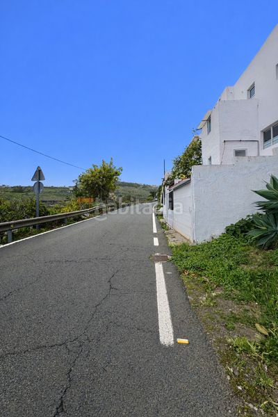 Foto cfae7bcb-b49c-4009-aea6-f674ef62c2c9. Casa aparellada amb aparcament a Moya