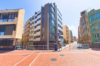 Pis en Calle portugal 95. �tico exclusivo en venta en las canteras � donde el mar forma pa