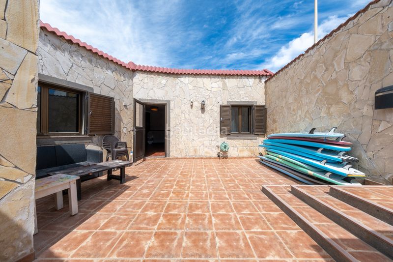Foto 5e64c087-4606-42ec-b0b3-90e03946e1a3. Xalet a calle bécquer 75 a Playa del Hombre - Taliarte - Salinetas Telde