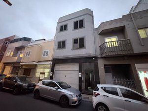 Casa a Schamann - Rehoyas