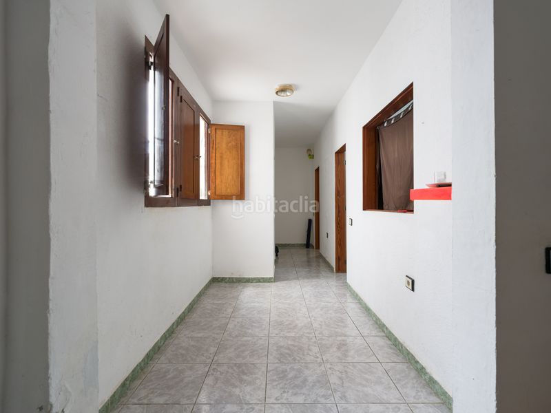 Foto 478b98e0-c2d4-4aa0-bf24-a0a1639b3552. Edifici a San Juan Telde
