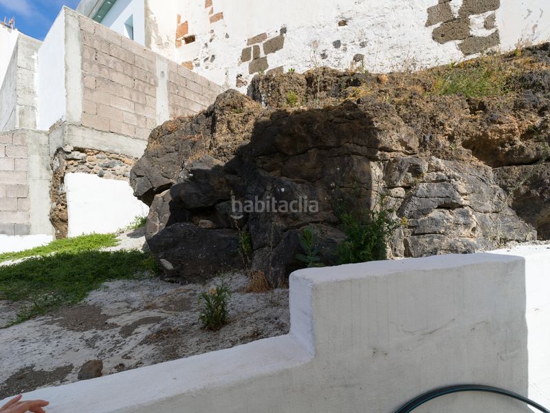 Foto 76b0bfc0-aa3d-4820-b9f0-a1637a23047e. Edifici a San Juan Telde