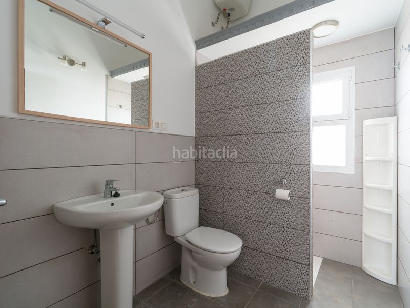 Foto d1b895fd-f73a-4449-aa2b-330ede326203. Edifici a San Juan Telde