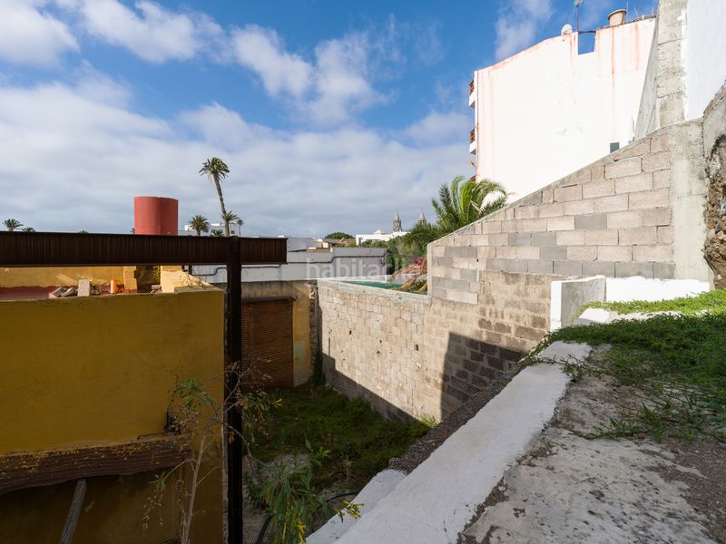 Foto f24c5f3a-99c2-4bcc-9fe9-48b67210f871. Edifici a San Juan Telde