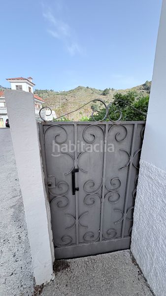 Foto d31893c1-a7da-46c4-878e-f66b3b85d7f4. Casa adossada amb aparcament a Teror pueblo Teror