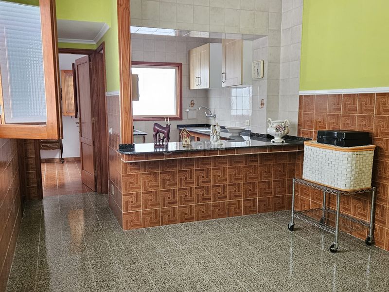 Foto 4ec6fbef-b0cb-4f28-ad04-3aa4b260ae6a. Casa amb aparcament a Santidad Arucas