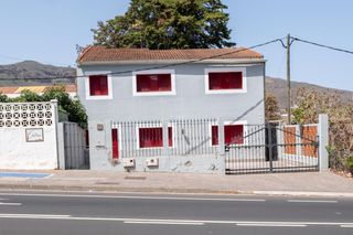 Maison à Calle el cercadillo 1. ¡gran oportunidad en valsequillo! casa con amplio terreno y múlt