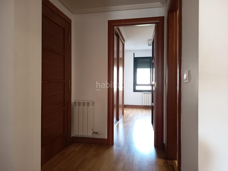 Foto 6bff711f-ebba-4317-89a6-3b42a5352f0b. Alquiler piso apartamento semi nuevo y sin amueblar en Arroyo de la Encomienda
