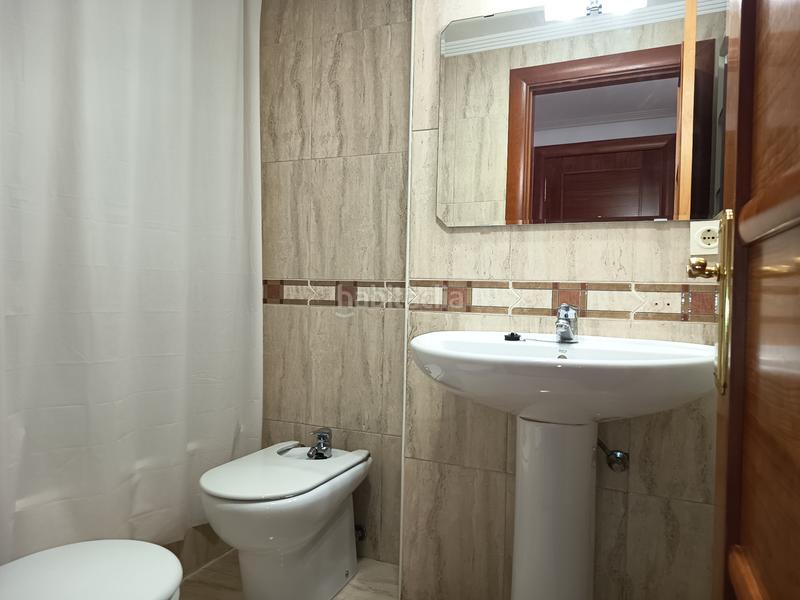 Foto f7e20592-0f42-49ac-b383-02e9587968bd. Alquiler piso apartamento semi nuevo y sin amueblar en Arroyo de la Encomienda
