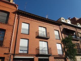 Affitto Appartamento  Calle estación. Ático amueblado en calle estación, cerca estación de tren con pl